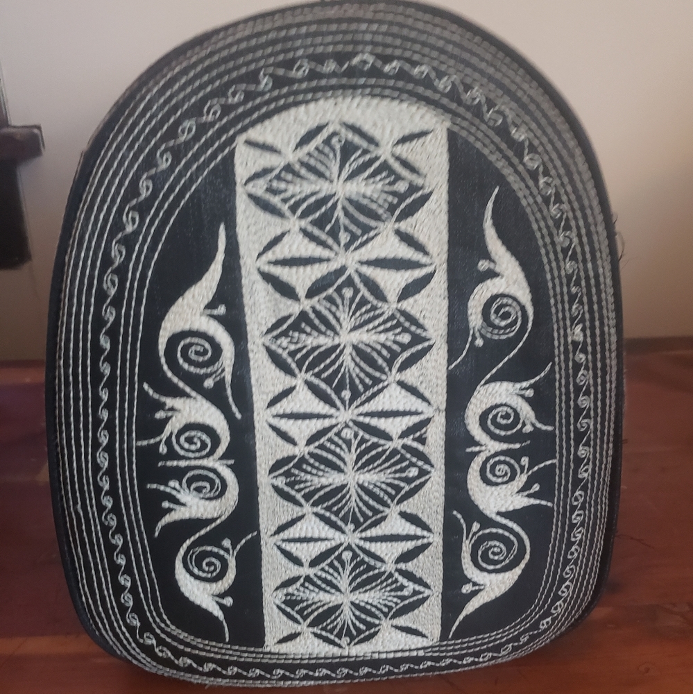 Banda Mini Hiram Weekender Bag - Picture 3 of 4